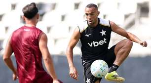 Botafogo goleia Bonsucesso em jogo-treino antes do retorno do Brasileirão