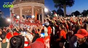 Torcida do Marrocos faz festa em ponto turístico de Boston antes de partida contra França