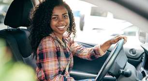 Saiba como viajar apenas com motoristas mulheres pela Uber