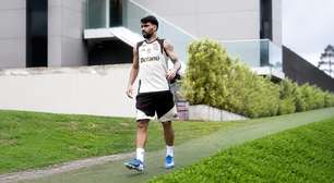 Lucas Paquetá abre mão de folga e volta ao Flamengo para tratar lesão após Copa
