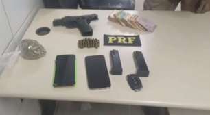 Motorista é preso com carro roubado, pistola carregada e R$ 8 mil em Jaboatão (PE)