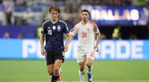 Nico Paz enaltece experiência de disputar a Copa pela Argentina: "Grande honra"