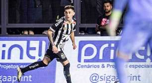 Santos encaminha renovação de Escobar até o fim de 2027