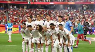 Invicta, Espanha reencontra velha rival em duelo que pode mudar a história da Copa