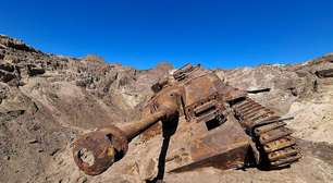 Arqueólogos desenterram uma cápsula do tempo da Segunda Guerra Mundial: um veículo blindado alemão que ainda preserva sua camuflagem 80 anos depois