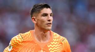 Retorno de Rochet não encerra busca do Internacional por reforço no gol