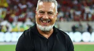 Flamengo abre negociações com 3 jogadores