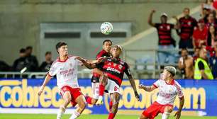 Wallace Yan se emociona após triunfo do Flamengo em Portugal: "Estou mais maduro"