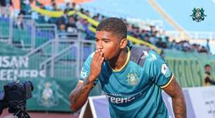 Gabriel Lima marca de novo, vira artilheiro do Ansan Greeners e garante vitória na K-League 2