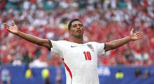 Craque da Inglaterra é filho de policial com mais de 100 gols marcados e teve camisa aposentada; veja 10 curiosidades sobre Jude Bellingham