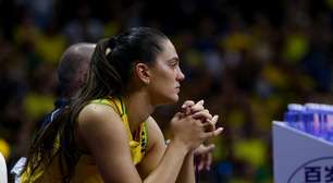 Júlia Kudiess sofre grave lesão no joelho, desfalca Brasil nas finais da VNL e para por 8 meses