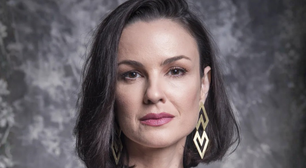 Carolina Kasting, hoje aos 51 anos: 'O tempo passou a ser meu amigo. Ele me ensina coisas incríveis, por exemplo, que sou muito mais bonita hoje porque aprendi a me amar, a aceitar as minhas dificuldades e qualidades'
