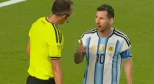 Jornal transcreve bronca de Messi em árbitro: "Não me desrespeite"