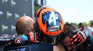 Moto2: Iván Ortolá vence GP da Alemanha após suportar pressão de Daniel Holgado