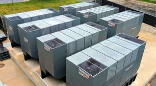 A solução dos EUA para fazer sua rede elétrica suportar a onda de calor: permitir que os data centers poluam sem limites