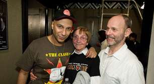 Tom Morello anuncia morte da mãe, a ativista Mary Morello, aos 102 anos