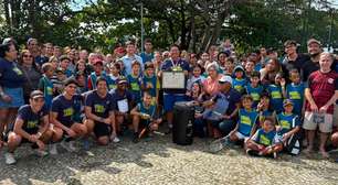 Projeto Tênis na Lagoa completa 22 anos com festa e idealizador do projeto recebe honraria