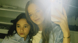 Ticiane Pinheiro e Rafa Justus celebram aniversário de Manu com looks em tons claros de azul