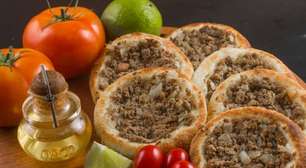 Como fazer esfirra aberta de carne sem glúten com poucos ingredientes e muito sabor