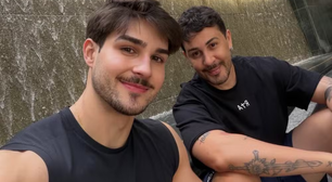 Carlinhos Maia faz pedido de namoro para amigo hétero; saiba quem é o rapaz que encantou o influenciador