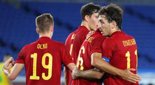 Espanha que encanta na Copa foi moldada em derrota para Brasil