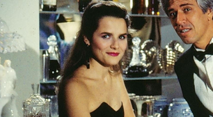 Lançado em 1996, este perfume feminino com aroma limpo que exala requinte e sensualidade no inverno é o favorito da minha tia rica