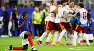 'Desilusão', 'volta à realidade', 'naufrágio total': imprensa reage à derrota da França na Copa