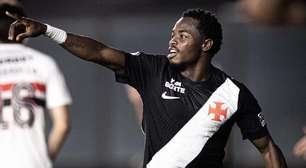 Andrés Gómez volta ao treinar no Vasco após disputar a Copa do Mundo
