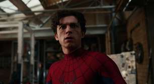 "É um verdadeiro mistério": Tom Holland descreve Homem-Aranha: Um Novo Dia como "um filme de detetive"