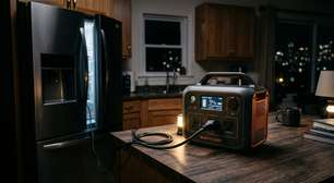 Quanto custa manter geladeira, roteador e iluminação funcionando durante uma queda de energia