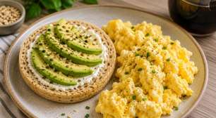 Pão de aveia no micro-ondas: receita rápida, saudável e perfeita para o dia a dia