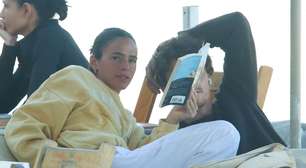 Lançado em 2017 e escrito por pastor e teólogo dos EUA: o livro provocativo e transformador sobre fé escolhido por Bruna Marquezine e Shawn Mendes em café da manhã na praia