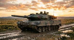Equipado com motor de 1.500 hp, Leopard 2A8 atravessa rios de até 4 metros e consegue recuar a cerca de 30 km/h