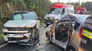 Acidente entre dois carros deixa três feridos no acesso norte de Garibaldi