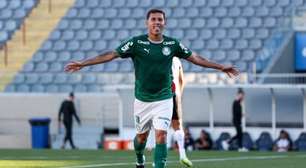 Com dois de Felipe Teresa, Palmeiras vence o Corinthians e avança no Brasileiro Sub-20