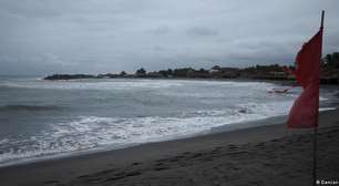 Terremoto de 7,4 atinge sul do México e gera alerta de tsunami