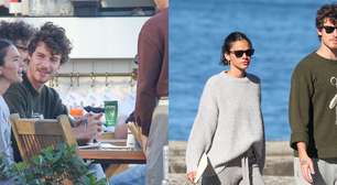 Look comfy cinza com pitada de luxo: Bruna Marquezine aposta no conforto, mas item de R$ 1.629 rouba a cena em novo café da manhã com Shawn Mendes no RJ