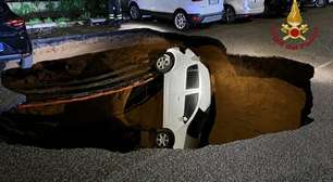 Uma cratera engoliu 2 carros; arqueólogos acabavam de descobrir o motivo: um labirinto de 15 quilômetros sob as ruas de Roma