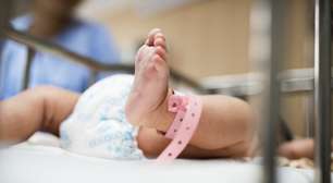 Síndrome do bebê sacudido: Entenda o caso de óbito infantil sob investigação em hospital de Porto Alegre