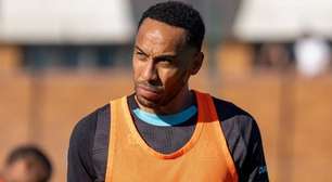 Especulado no Vasco, Aubameyang acerta com clube espanhol