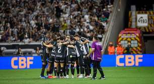 Na calada da noite, Ceará acerta saída de lateral em negociação envolvendo três clubes