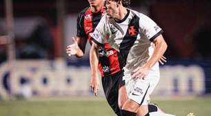 Vasco vacila, perde para o Vitória e segue afundado no Z4 do Brasileiro