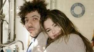A curiosa estratégia de Benny Blanco para encontrar Selena Gomez