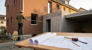 Quanto custa regularizar uma casa construída sem projeto e por que prefeitura, cartório e Receita podem cobrar etapas diferentes