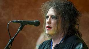 Vocalista do The Cure detona atrações musicais da final da Copa do Mundo