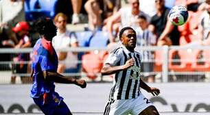 Com pênalti defendido, Juventus empata sem gols com o Basel
