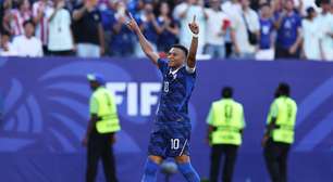 Mbappé chega ao topo da história das Copas após show contra a Inglaterra