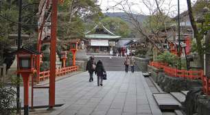 Japão passou anos tentando descobrir como sobreviver ao turismo de massa, mas esqueceu-se de algo: 70% dos seus hotéis têm falta de pessoal