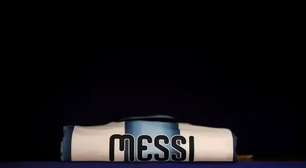Argentina veste camisa especial para a final com homenagens a Messi