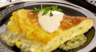 Omelete de gorgonzola rápida e saborosa pronta em 15 minutos